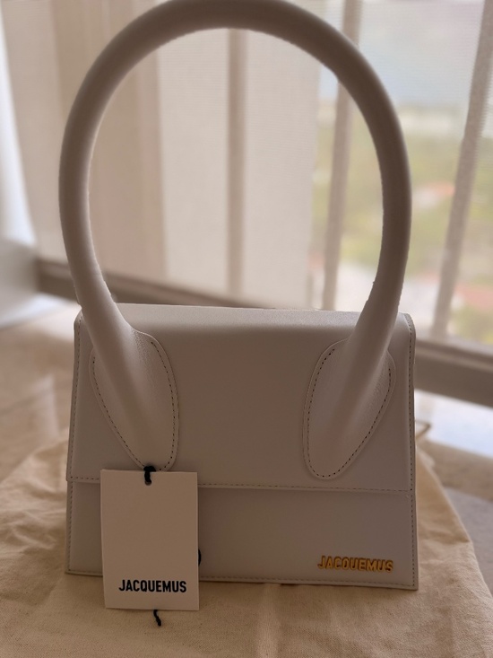 Jacquemus Le Grand Chiquito Leather Bag - Picture 2 of 13